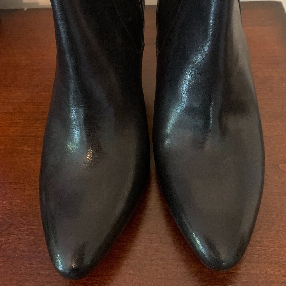 9B Cole Haan Ankle Boots